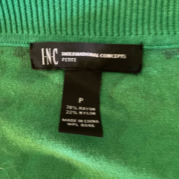 🦋 = 2 for $15.  INC Cardigan sweater - Picture 4 of 6